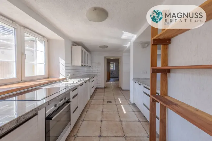 Prodej vícegeneračního domu, Litovel - Myslechovice, 240 m2