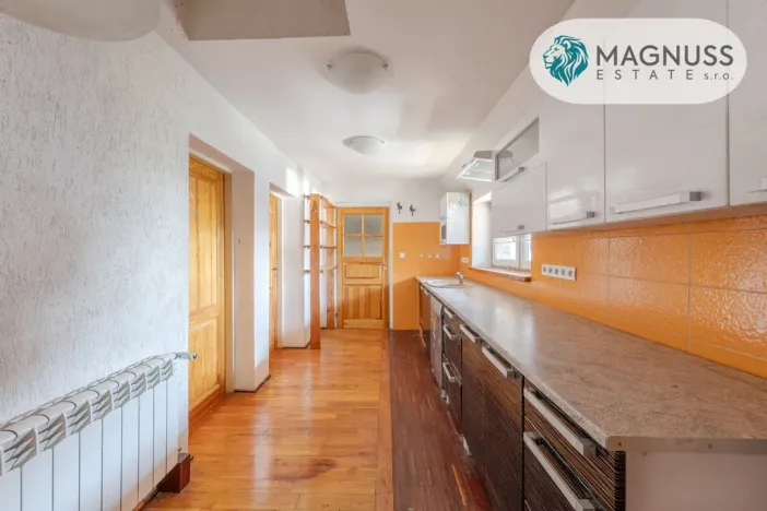 Prodej vícegeneračního domu, Litovel - Myslechovice, 240 m2