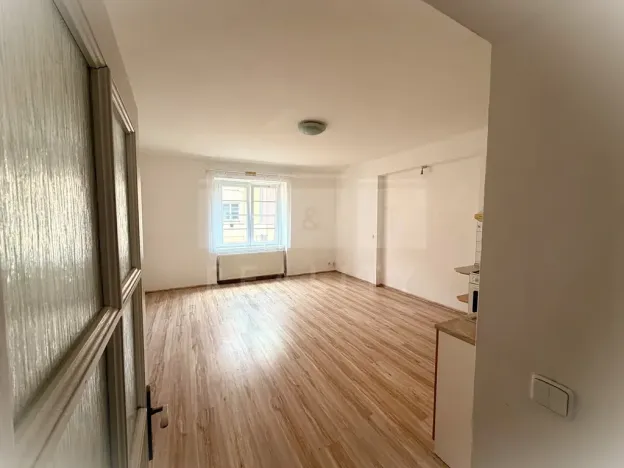 Pronájem bytu 2+kk, Hradec Králové, Klumparova, 50 m2