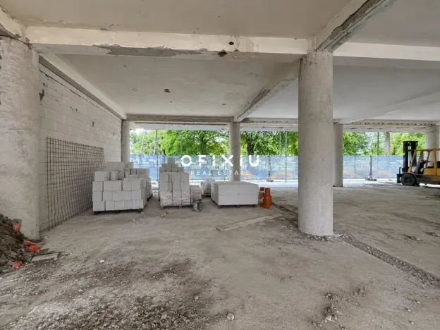 Prodej obchodního prostoru, Kroměříž, Slovanské náměstí, 185 m2