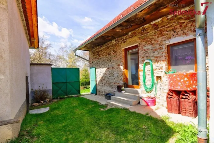 Prodej rodinného domu, Věžná - Brná, 225 m2