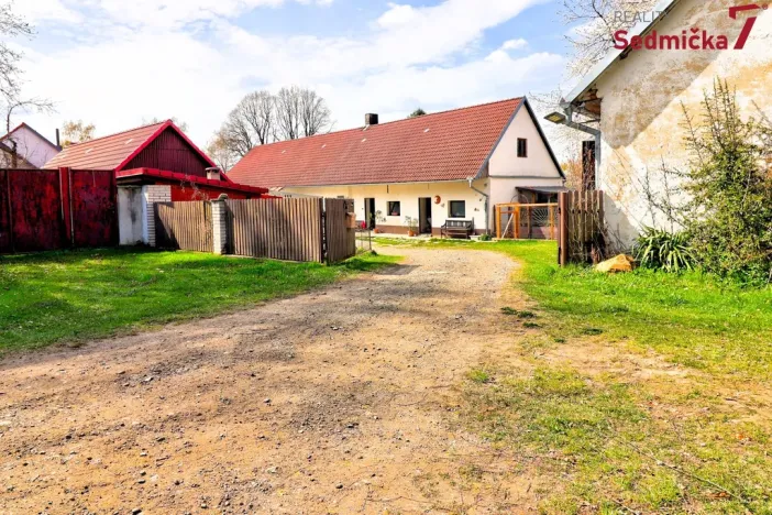Prodej rodinného domu, Věžná - Brná, 225 m2