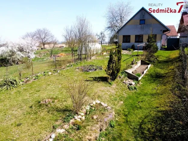 Prodej rodinného domu, Věžná - Brná, 225 m2