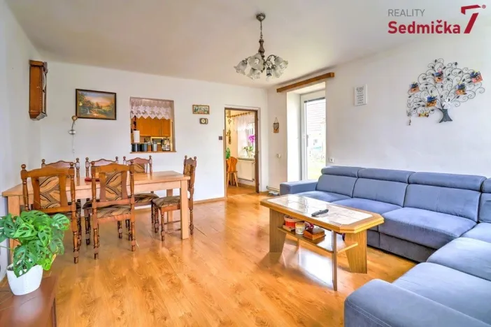 Prodej rodinného domu, Věžná - Brná, 225 m2