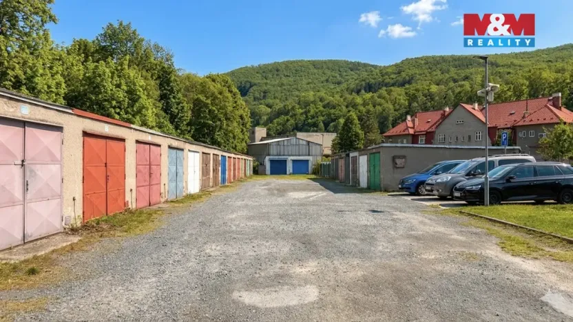 Prodej garáže, Hlubočky, 23 m2