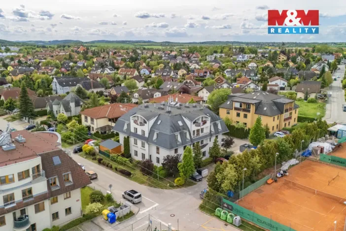 Prodej bytu 2+kk, Rudná, Hořelické náměstí, 43 m2