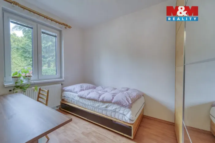 Prodej bytu 2+kk, Rudná, Hořelické náměstí, 43 m2