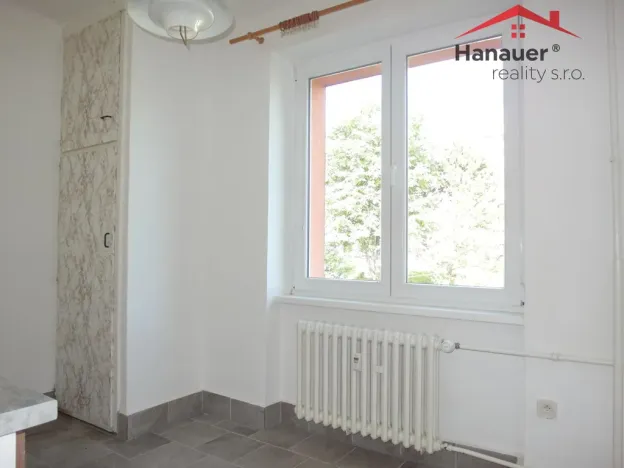 Pronájem bytu 2+1, Ústí nad Labem - Bukov, Dukelských hrdinů, 57 m2