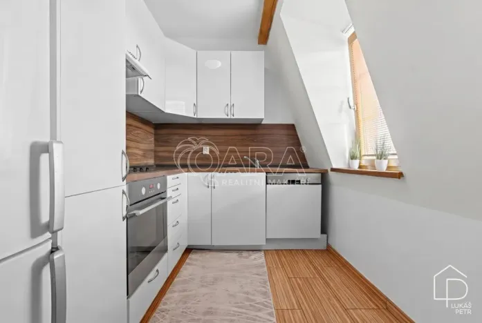 Pronájem bytu 3+1, Mratín, Kostelecká, 92 m2