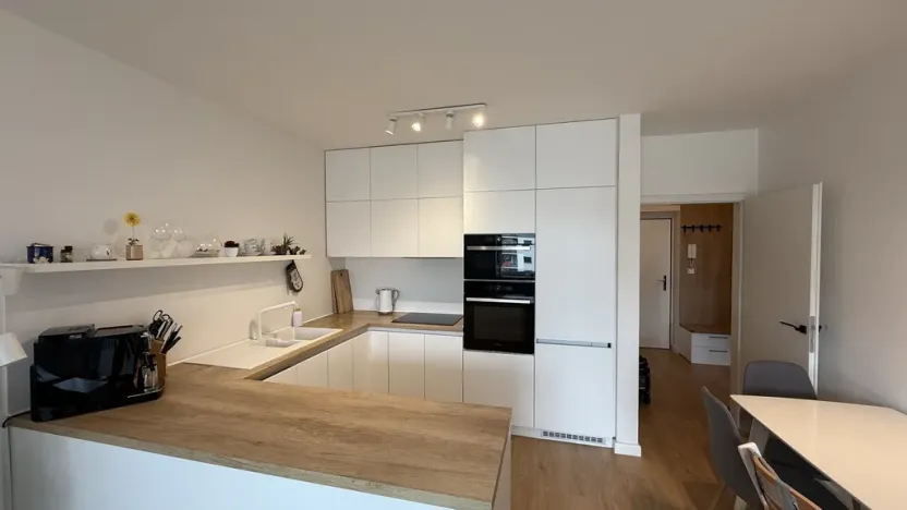 Prodej bytu 2+kk, Zlín, Zelinova, 57 m2