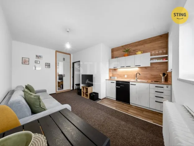 Prodej bytu 2+kk, Vsetín, Na Kamencoch, 41 m2