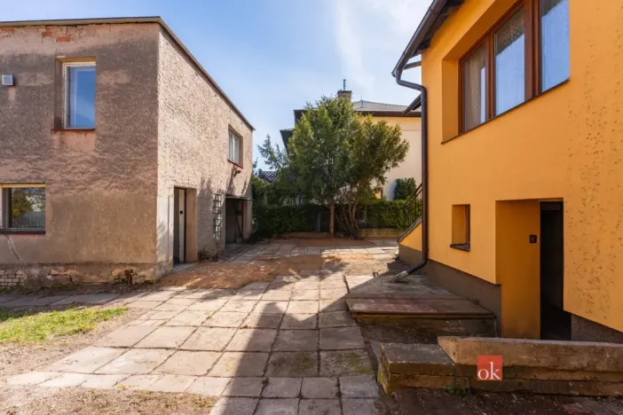 Prodej rodinného domu, Hradec Králové - Nový Hradec Králové, Pešinova, 300 m2
