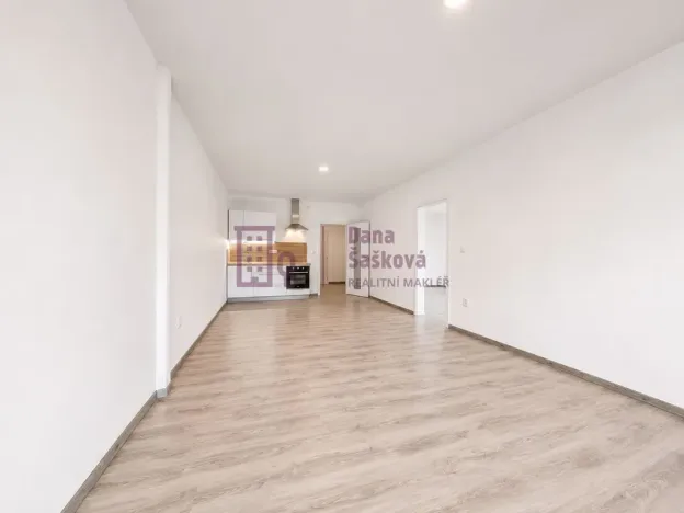 Pronájem bytu 2+kk, Jindřichův Hradec - Jindřichův Hradec II, Nádražní, 58 m2