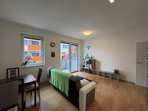Pronájem bytu 2+kk, Brno, Mojmírovo náměstí, 44 m2
