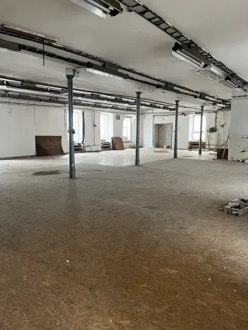 Prodej výrobních prostor, Ivančice, Tovární, 3300 m2