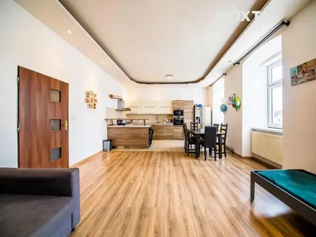 Prodej obchodního prostoru, Kardašova Řečice, nám. J. Hrubého, 550 m2