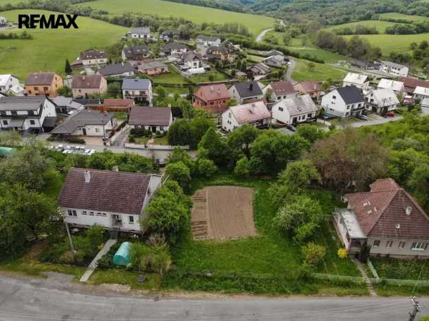 Prodej pozemku pro bydlení, Doubravy, 736 m2