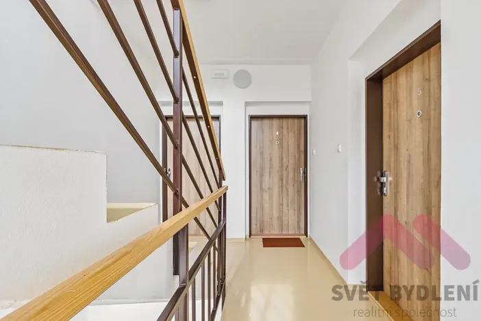 Pronájem bytu 1+kk, Praha - Hloubětín, Pokorného, 34 m2