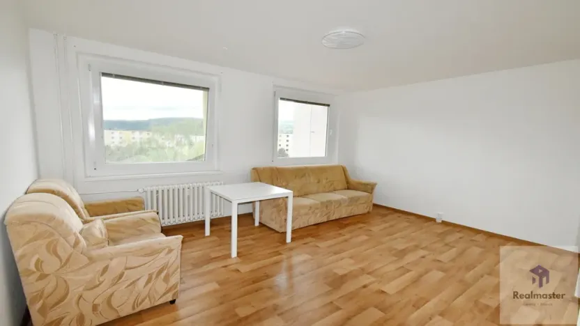 Pronájem bytu 1+kk, Ústí nad Labem - Krásné Březno, Žežická, 32 m2