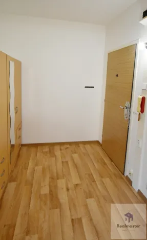 Pronájem bytu 1+kk, Ústí nad Labem - Krásné Březno, Žežická, 32 m2