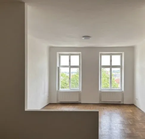 Pronájem bytu 2+1, Hradec Králové, Velké náměstí, 88 m2