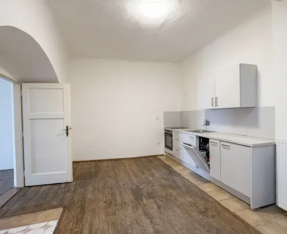 Pronájem bytu 2+1, Hradec Králové, Velké náměstí, 88 m2