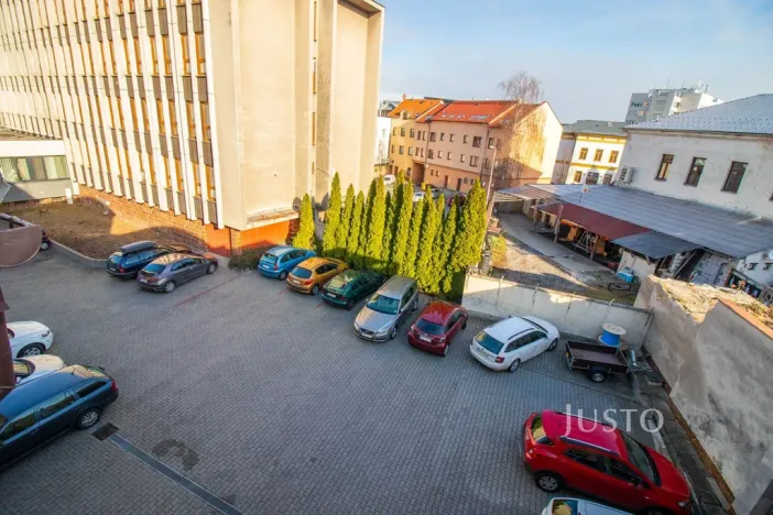 Pronájem kanceláře, Frýdek-Místek - Místek, Josefa Václava Sládka, 67 m2