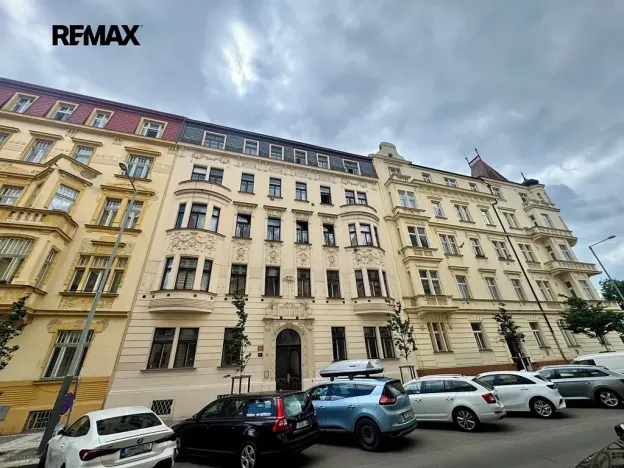 Pronájem bytu 2+1, Praha - Vinohrady, Krkonošská, 70 m2