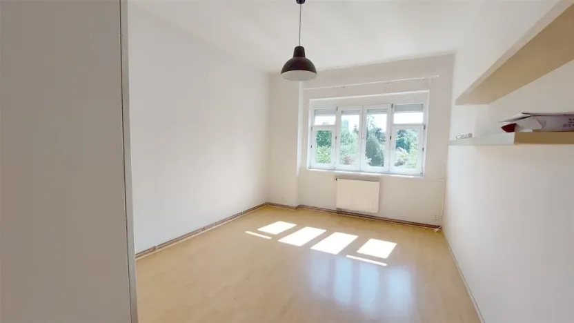 Prodej bytu 2+kk, Praha, Vyšší, 52 m2