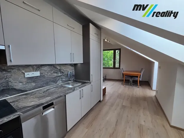 Pronájem bytu 2+kk, Lysá nad Labem, Komenského, 64 m2