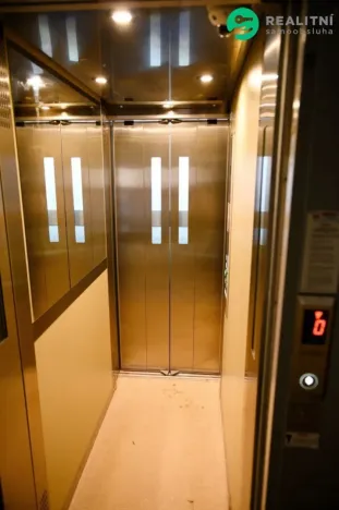 Pronájem bytu 2+1, Most, Maxe Švabinského, 55 m2