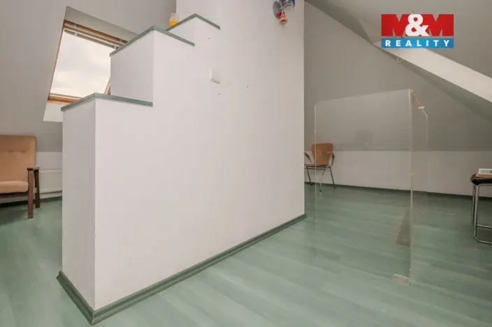 Prodej obchodního prostoru, Ostrava - Kunčičky, Pernerova, 202 m2