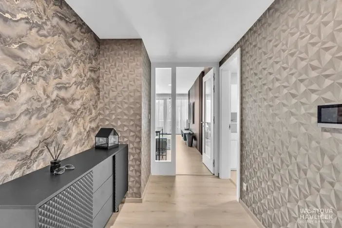 Pronájem bytu 2+kk, Hradec Králové, Pražská třída, 60 m2