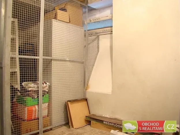 Pronájem bytu 2+kk, Praha, Zikova, 49 m2