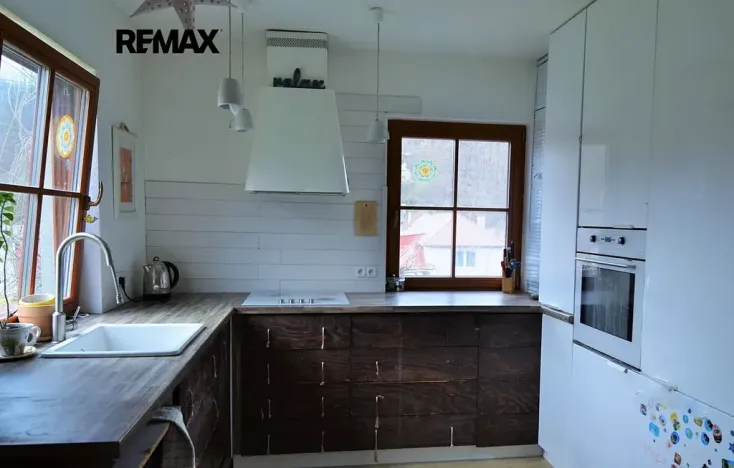 Prodej rodinného domu, Srbsko, Nad Kapličkou, 131 m2