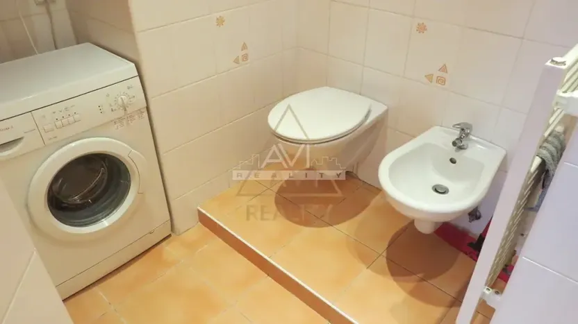 Pronájem bytu 2+1, Praha - Vršovice, Žitomírská, 51 m2