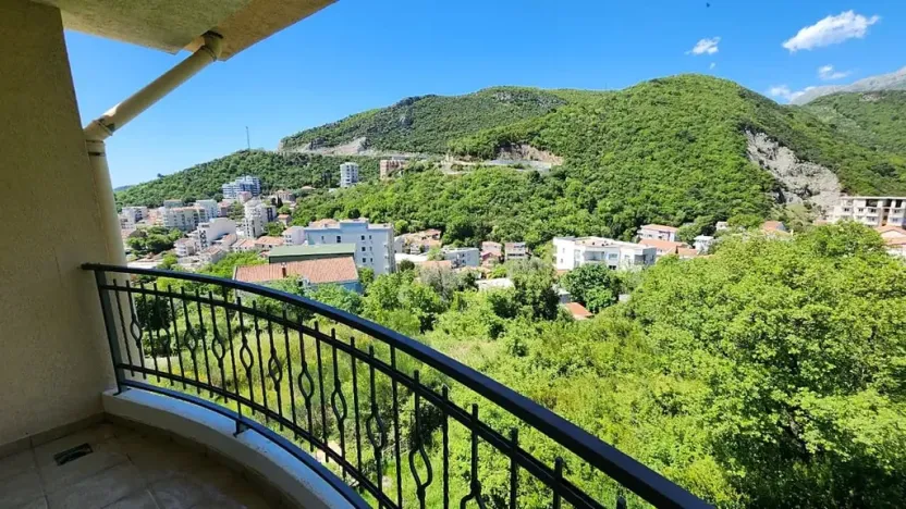 Prodej bytu 4+kk, Bečići, Černá Hora, 106 m2