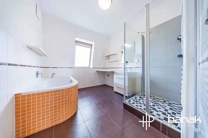Prodej bytu 3+kk, Olomouc, Profesora Fuky, 91 m2