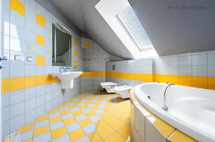 Prodej rodinného domu, Dolní Břežany, V Hranicích, 454 m2