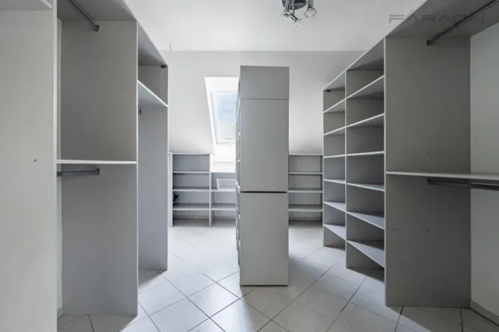 Prodej rodinného domu, Dolní Břežany, V Hranicích, 454 m2