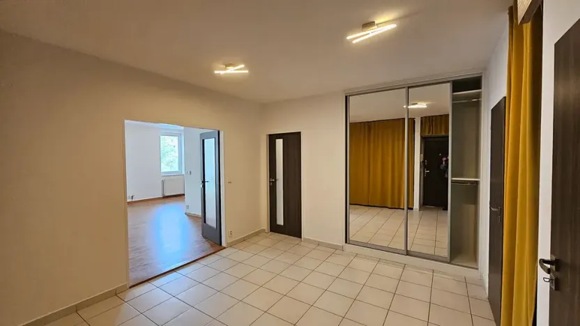 Pronájem bytu 3+kk, Praha - Jinonice, U kříže, 100 m2