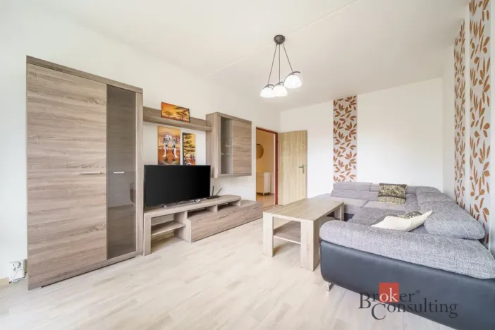 Pronájem bytu 2+1, Karlovy Vary - Rybáře, Vodárenská, 61 m2