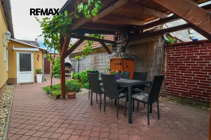 Prodej rodinného domu, Lužice, Lomená, 130 m2