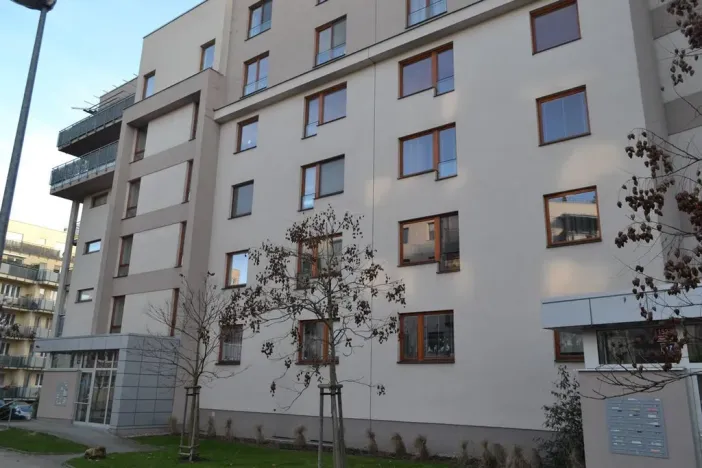 Pronájem bytu 1+kk, Praha - Hostivař, Bratislavská, 36 m2