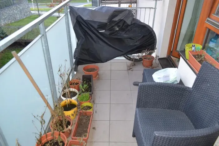 Pronájem bytu 1+kk, Praha - Hostivař, Bratislavská, 36 m2