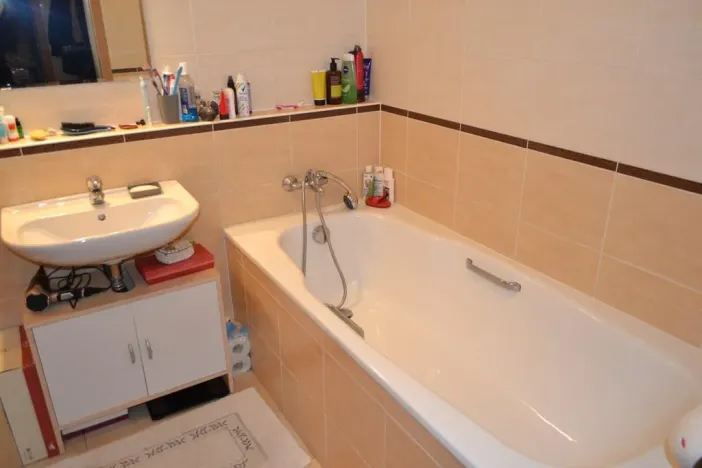 Pronájem bytu 1+kk, Praha - Hostivař, Bratislavská, 36 m2