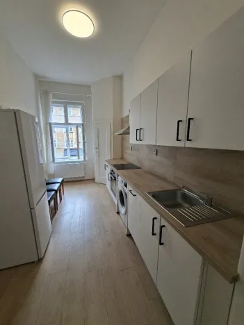 Prodej bytu 3+1, Mariánské Lázně, Hlavní třída, 83 m2