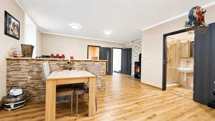 Pronájem bytu 2+kk, Bouzov - Kovářov, 52 m2