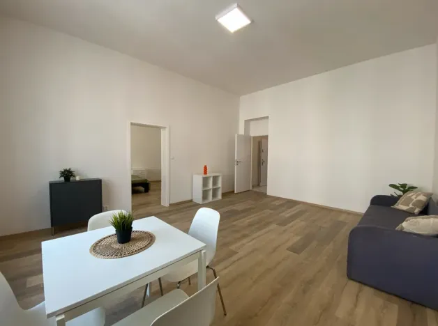 Prodej bytu 3+1, Karlovy Vary, Koptova, 94 m2
