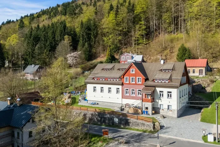 Prodej bytu 3+kk, Desná, Údolní, 66 m2